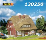 130250 Faller Cihlový dům s doškovou střechou, H0