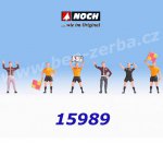 15989 Noch Refereas and Trainers, 6 figures, H0