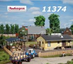 11374 Auhagen Rural parts depot, H0