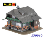 130010 Faller Dům v Černém lese s figurkou - patinovaný model, H0