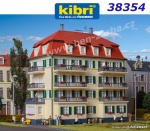 38354 Kibri Apartmánový dům s balkony, H0