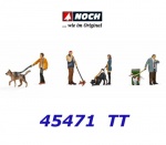 45471  Noch People with Dogs - 4 Figures, TT
