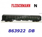 863922 Fleischmann N 2nd class express train coach type B4üm of the DB
